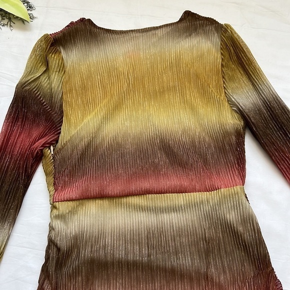 ⭐️nwt Available Faux Wrap Dress⭐️ - Picture 6 of 7